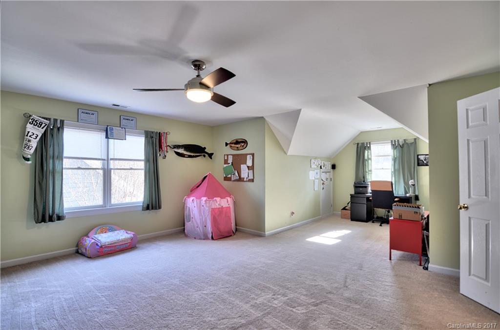 Cedarfield - Residential