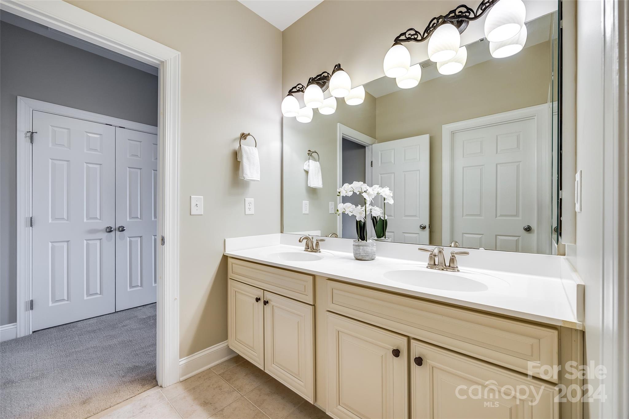 Serenity Point - Residential