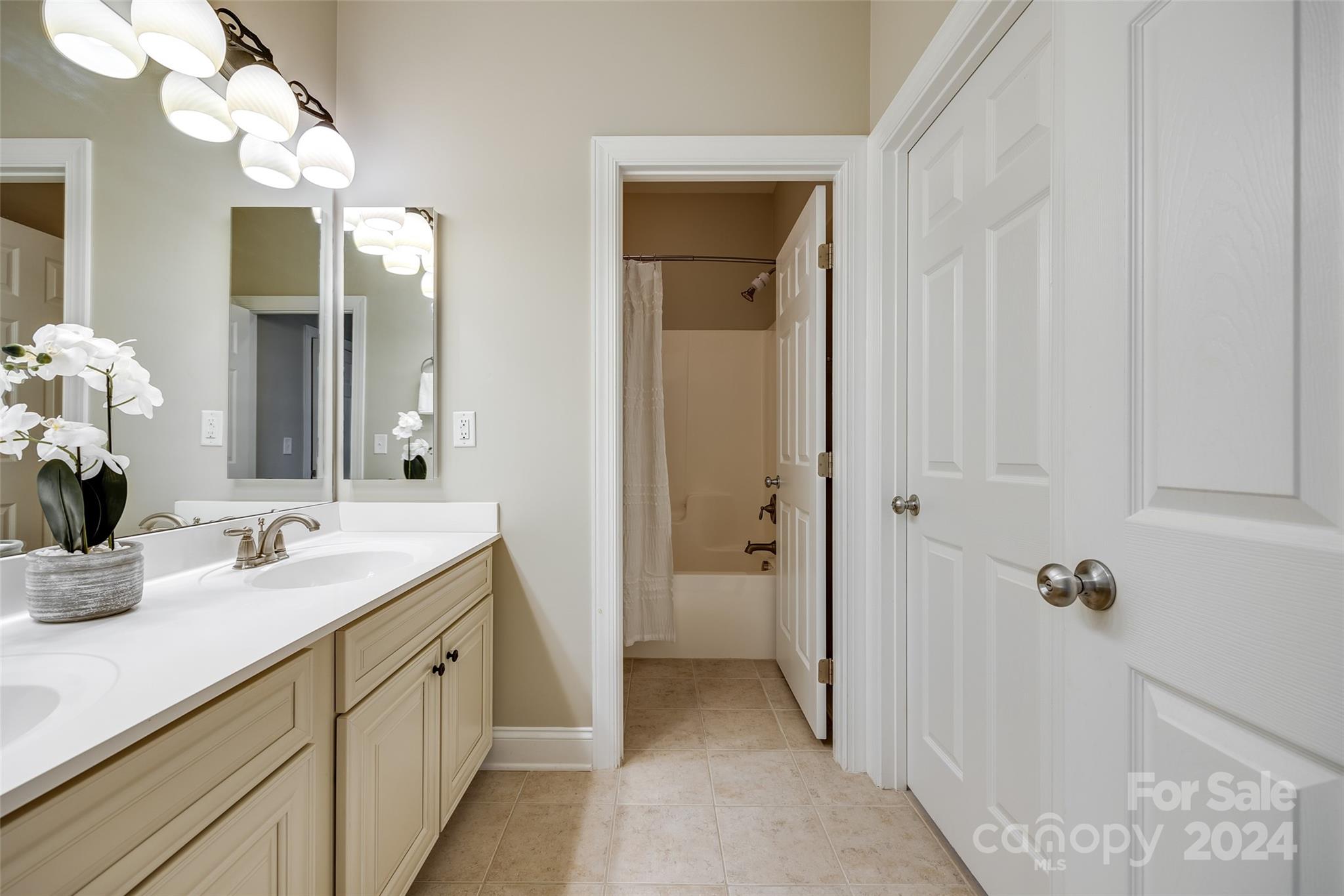 Serenity Point - Residential