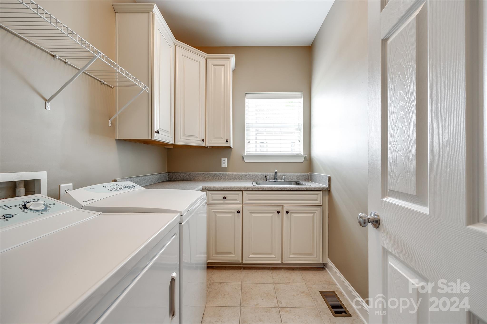 Serenity Point - Residential