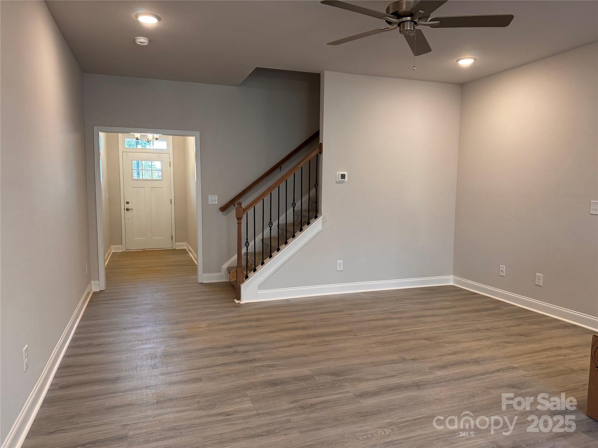 4033 Port Richmond Avenue 7