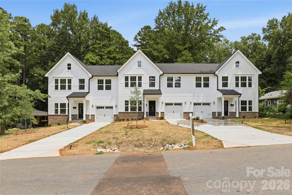 3310 CAMPBELL DR, CHARLOTTE, NC 28205 - Image e1ab1ba0f0aa3f0967caa64e9a4ba863/995384230
