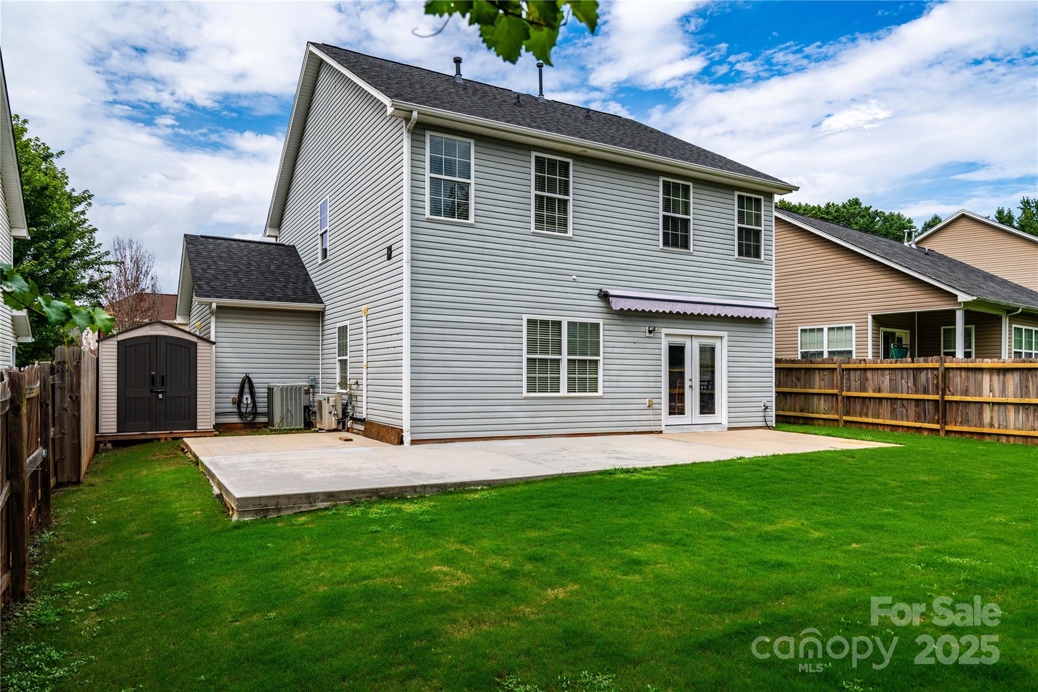 Jones Branch - Residential