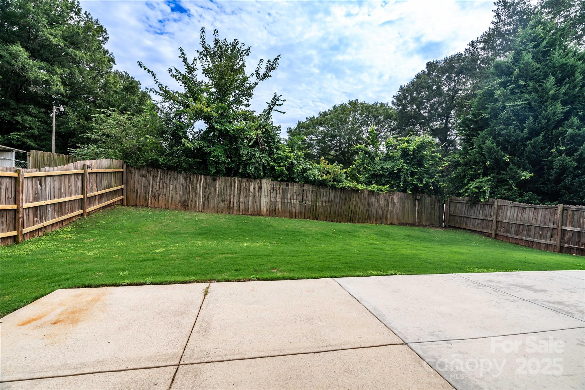 Jones Branch - Residential