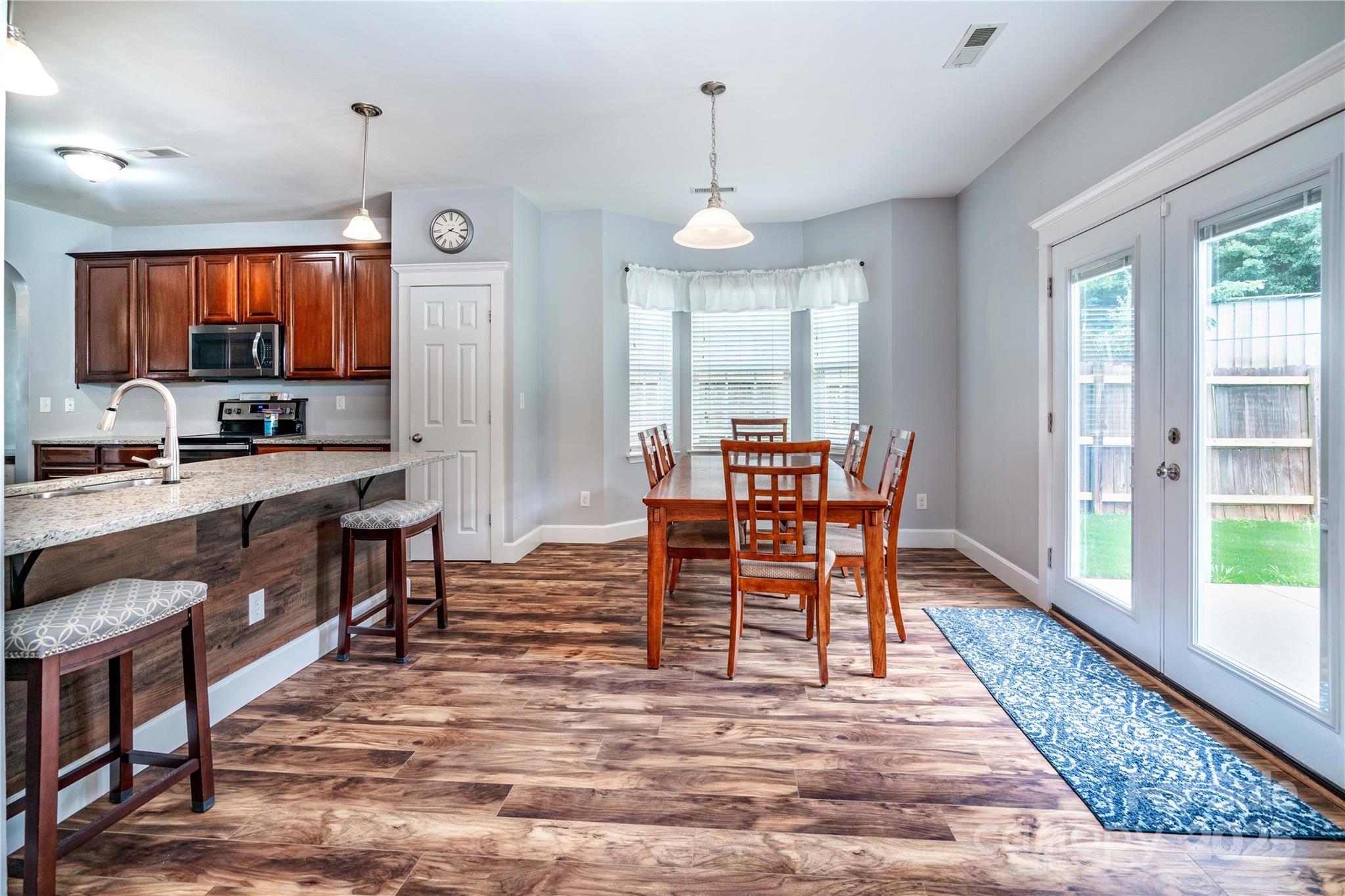 Jones Branch - Residential