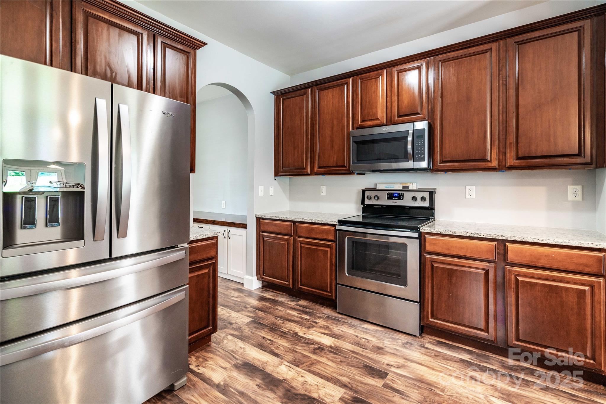 Jones Branch - Residential