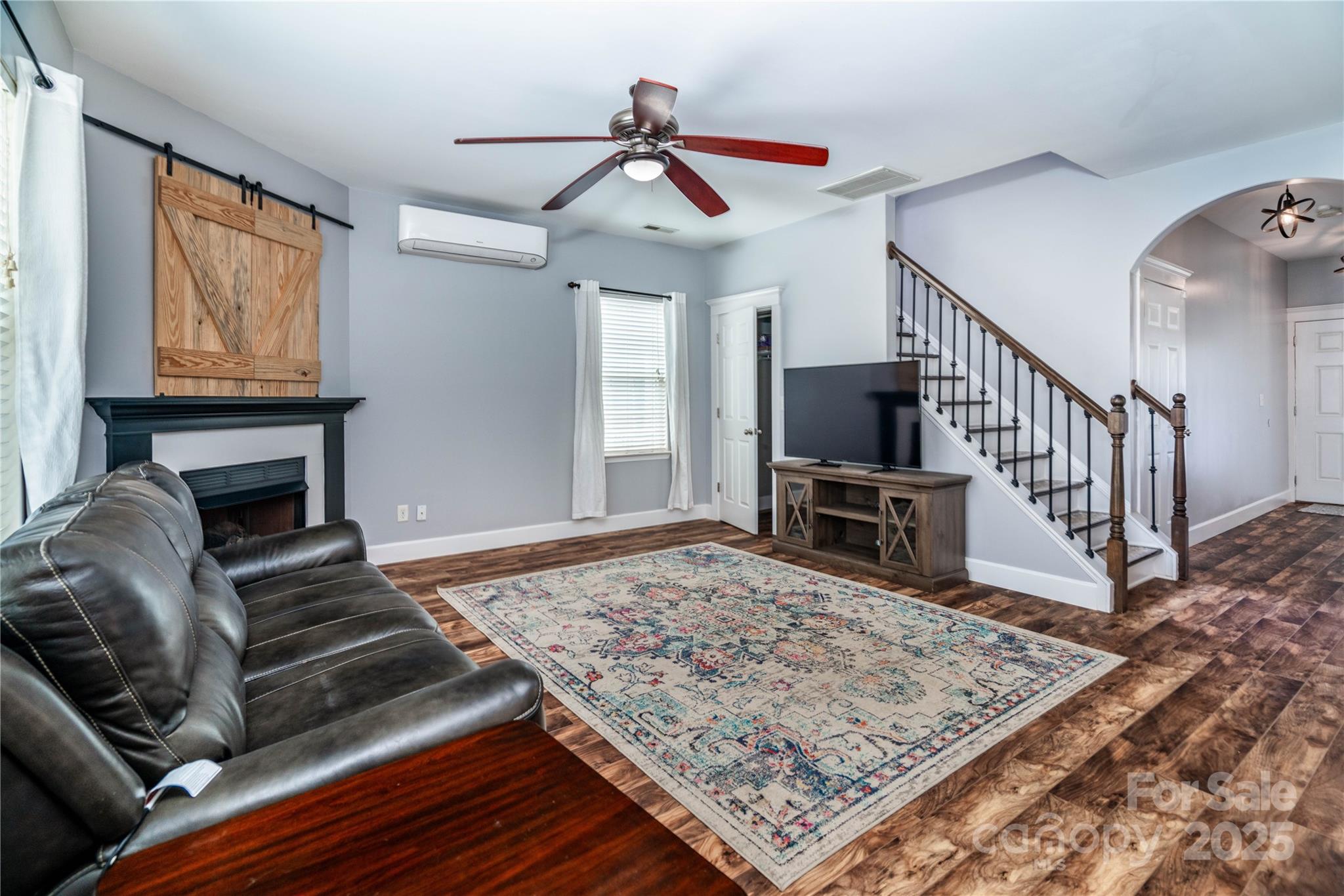 Jones Branch - Residential