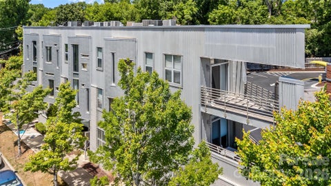 Photo of 1600 Fulton Avenue #305, Charlotte, NC 28205 (MLS # 4381133)