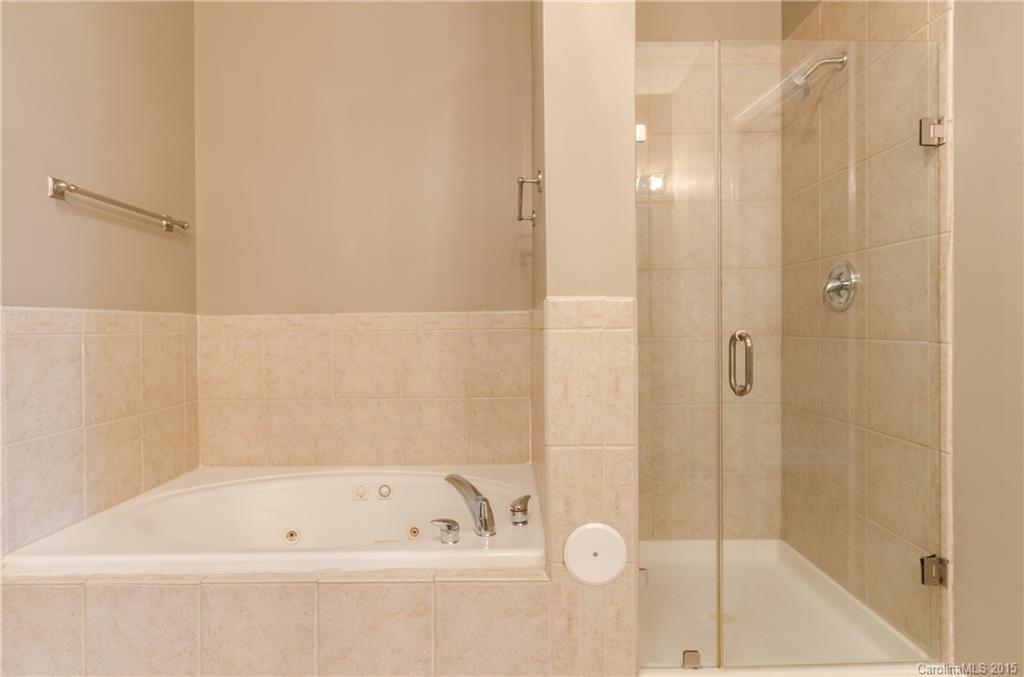 Harbor Point Village - Residential