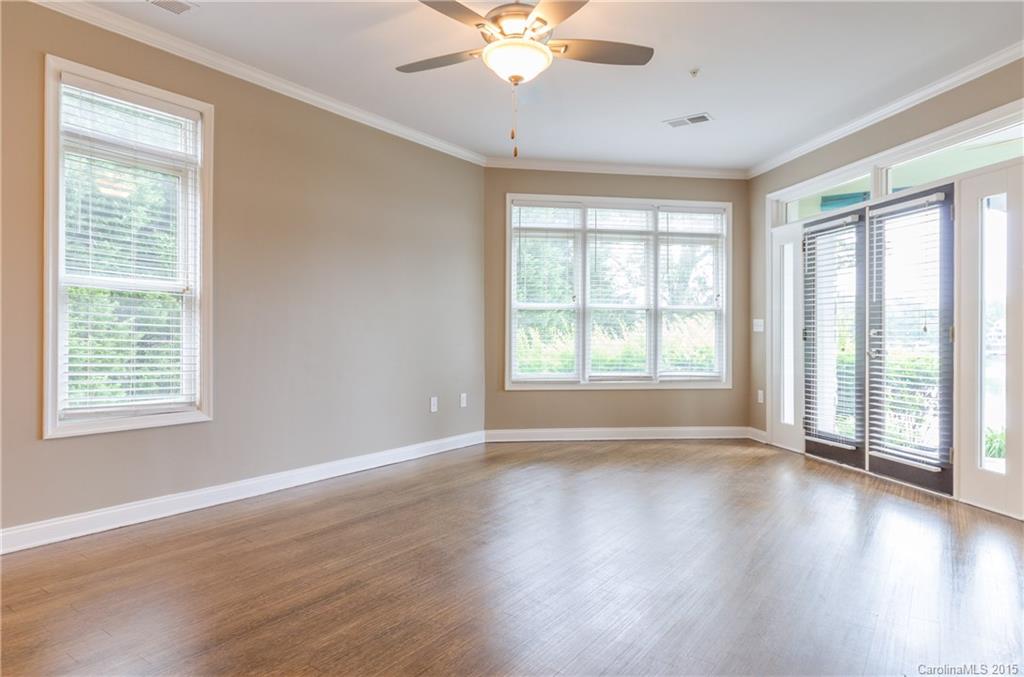 Harbor Point Village - Residential