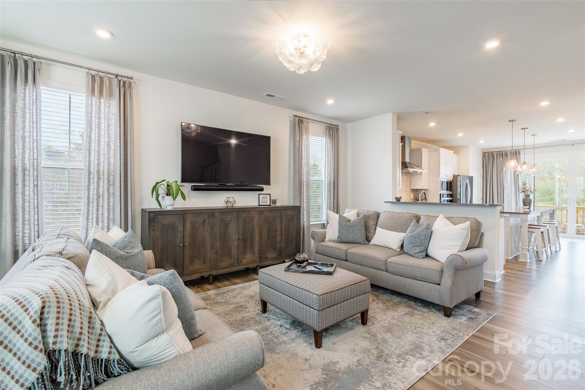 The Townes of Cotswold - Residential