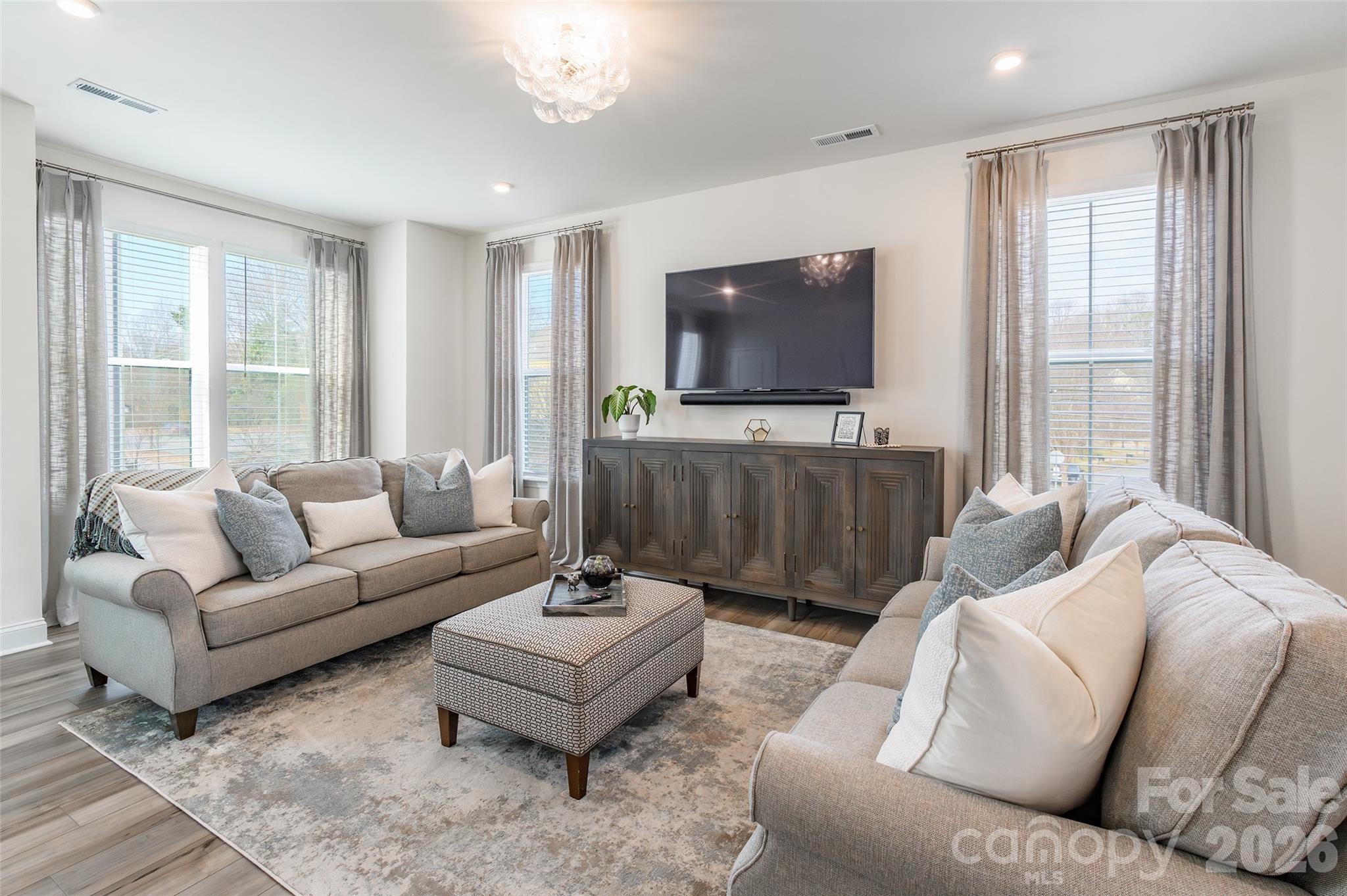 The Townes of Cotswold - Residential