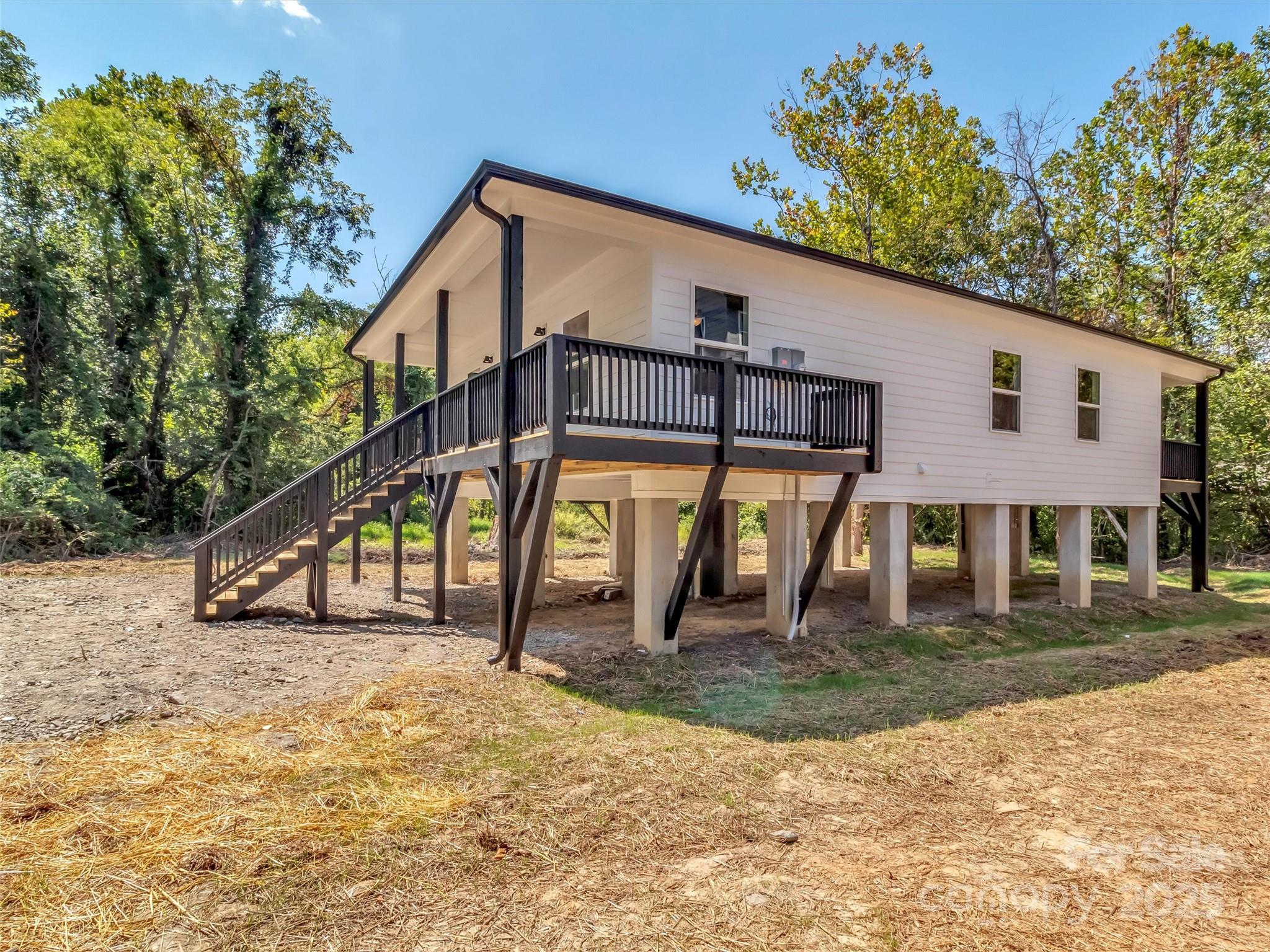 12 Whitson Road