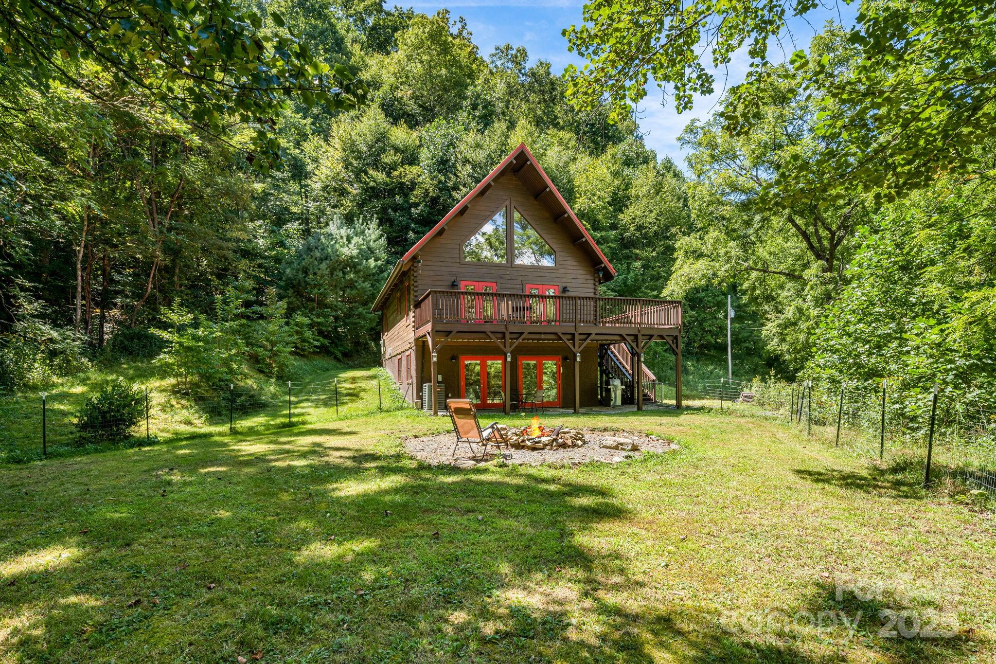 6018 Meadow Fork Road