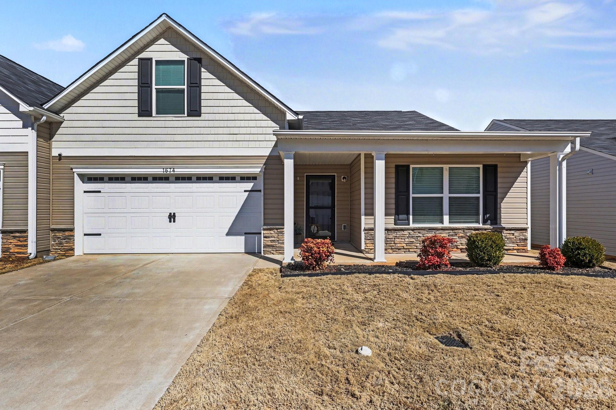 1674 Amberlight Circle