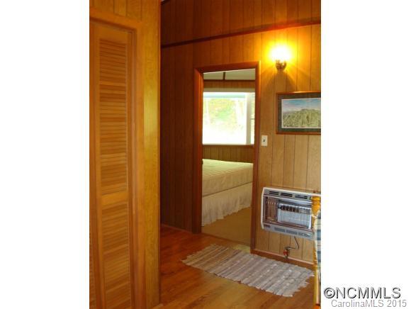 Wolf Laurel - Residential