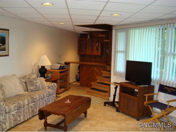 Wolf Laurel - Residential