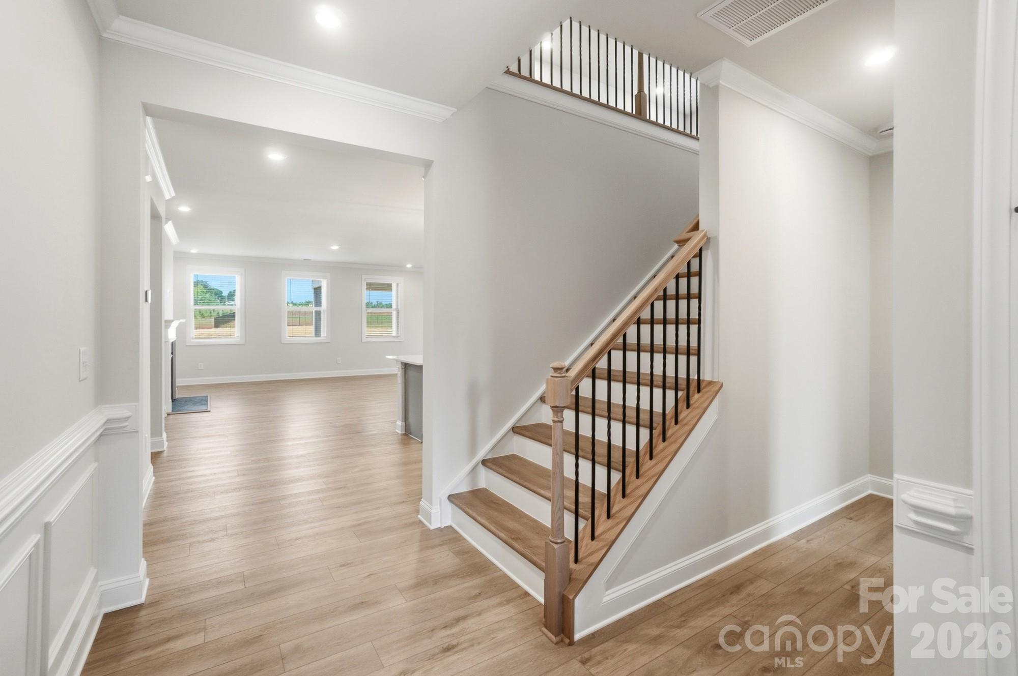 2509 Mabel Lane