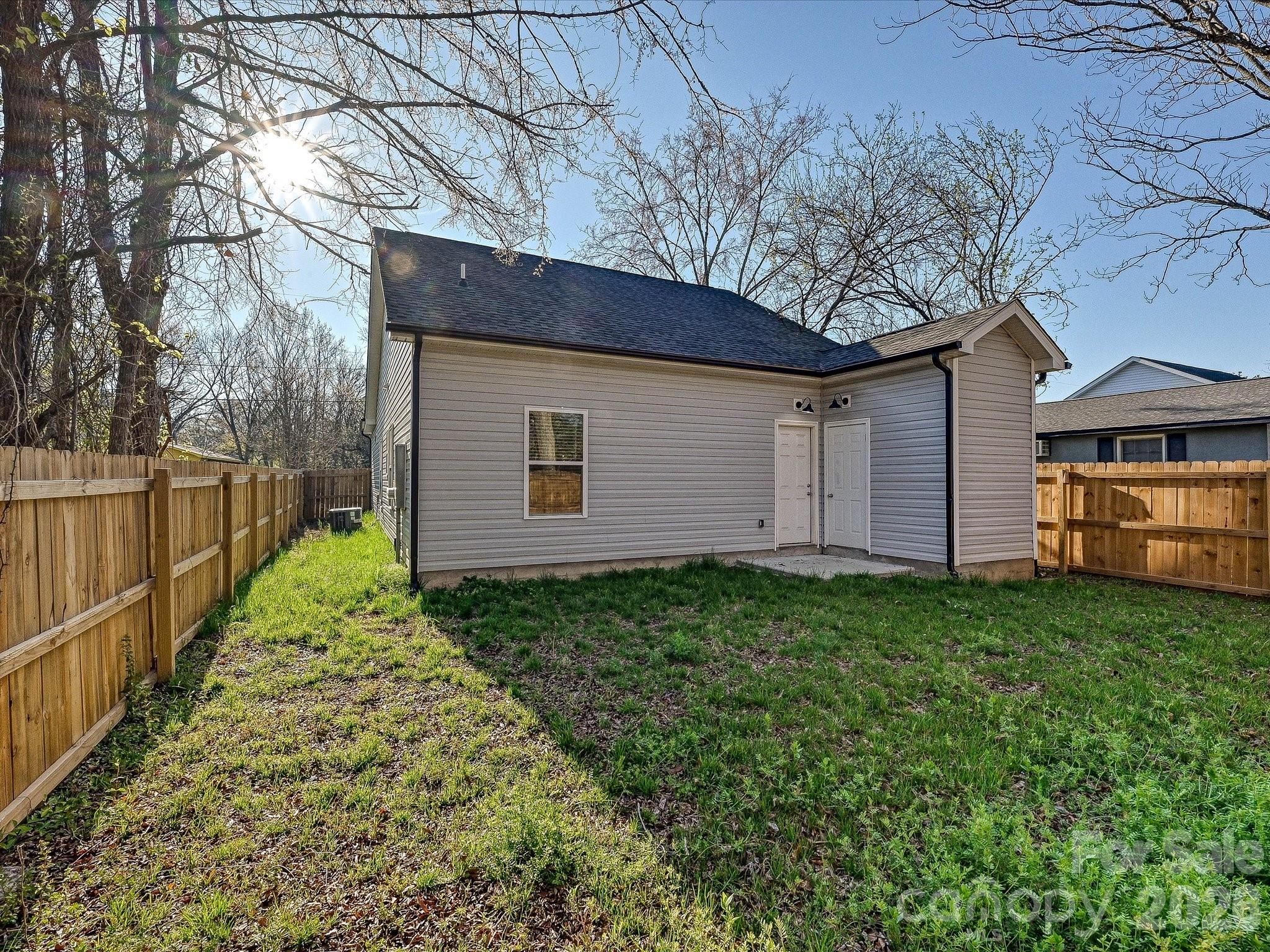 Sunset Park - Residential