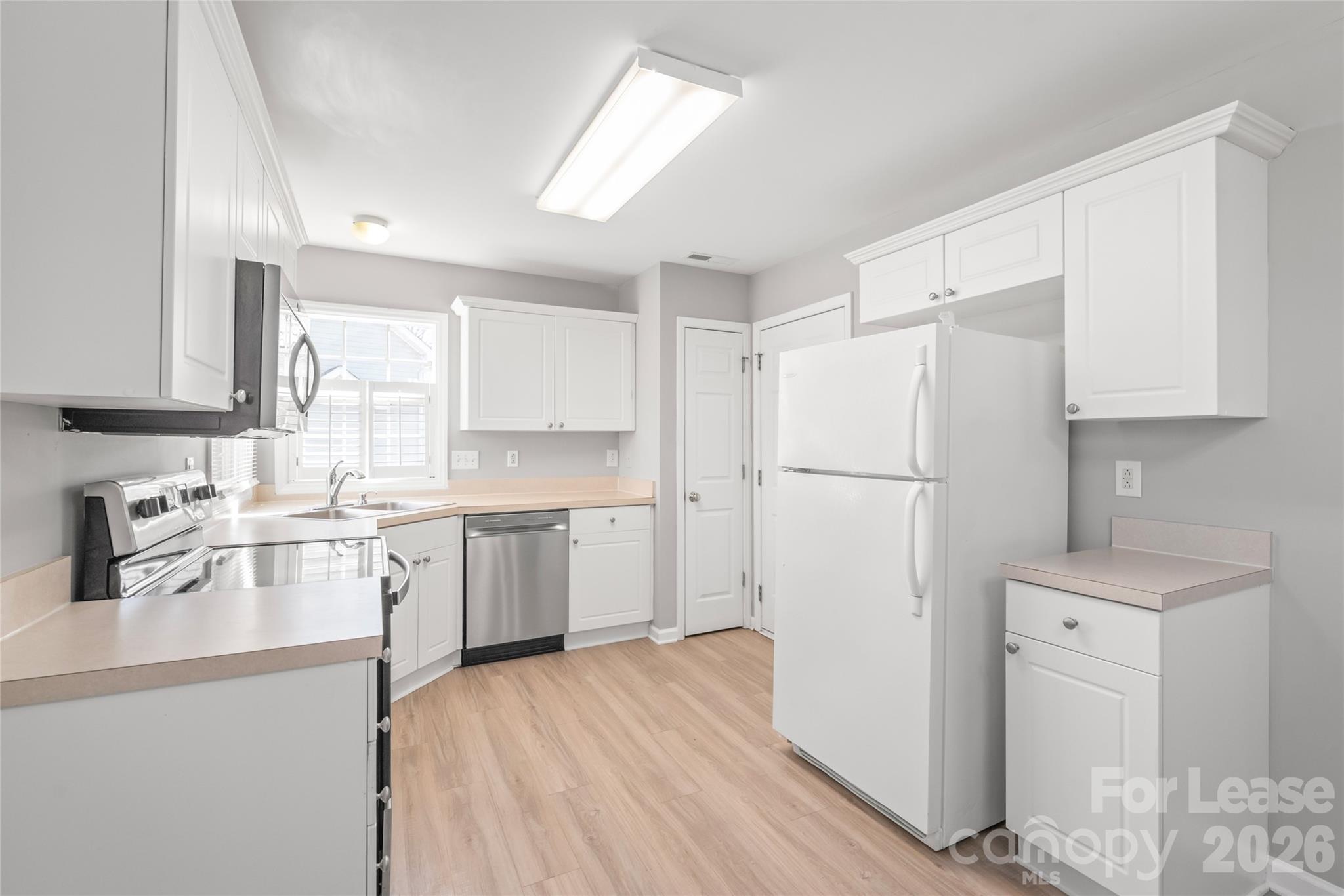 Cranston Crossing - Residential Lease