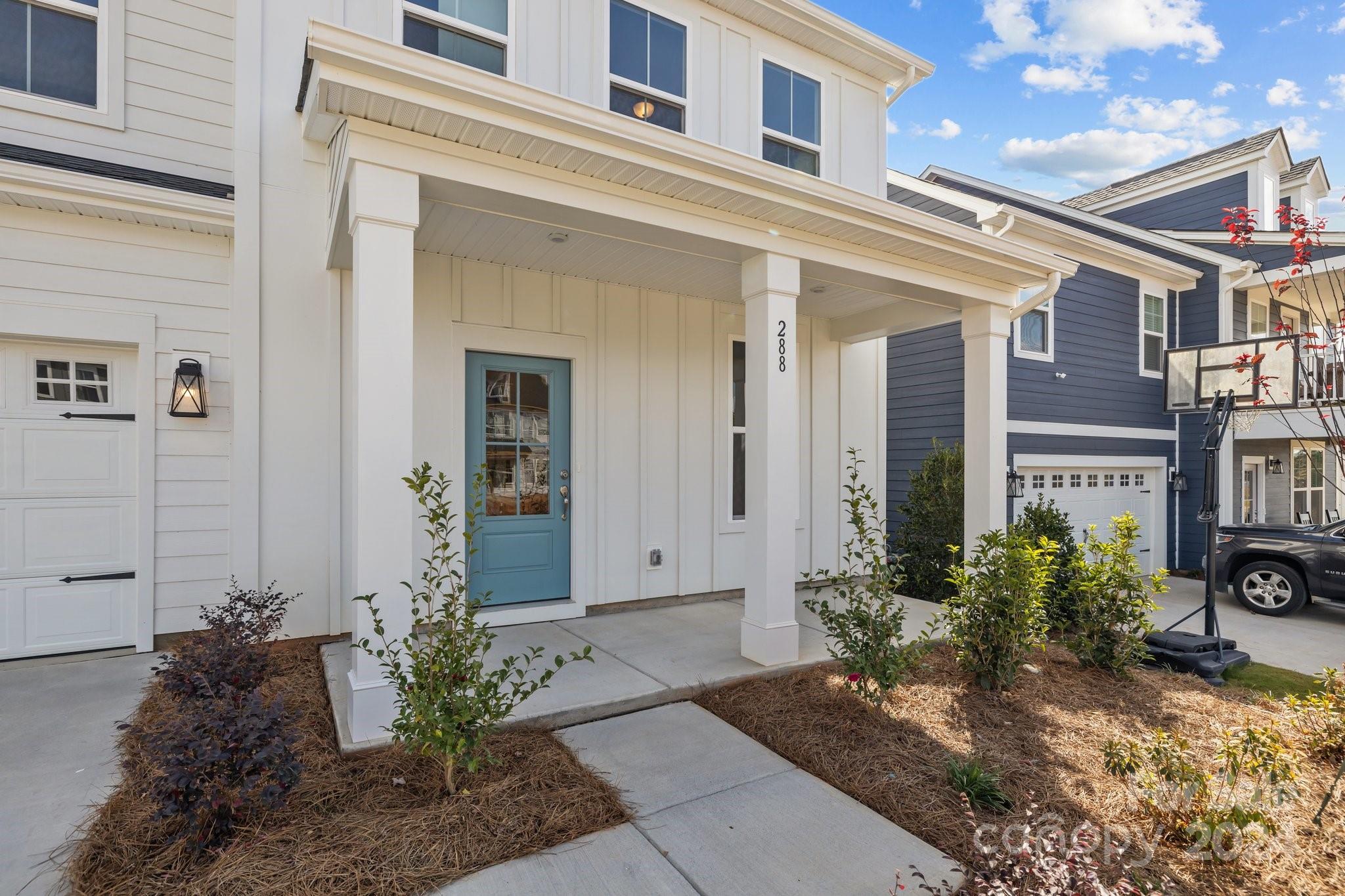 Lakeside Glen - Residential