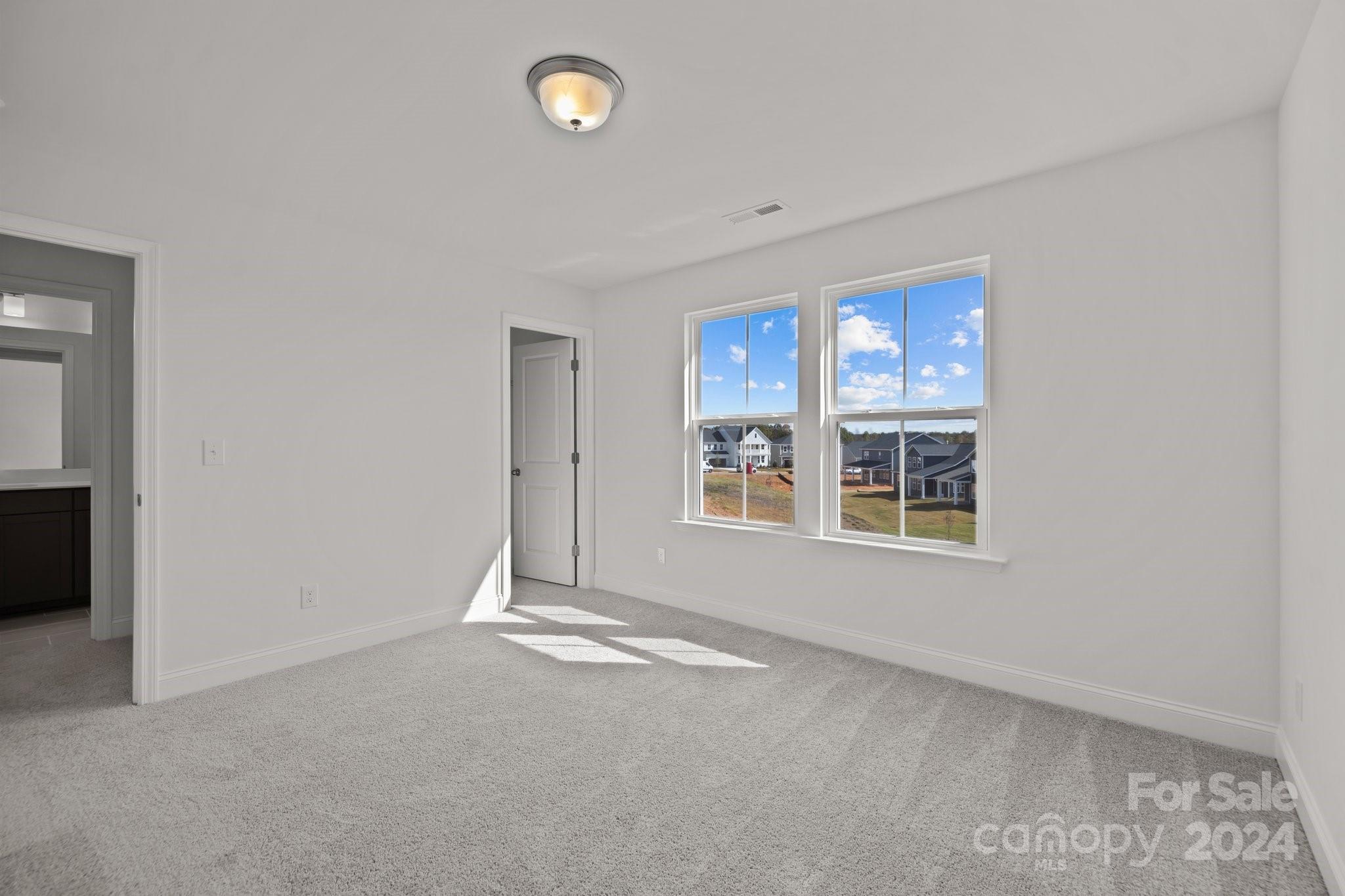 Lakeside Glen - Residential