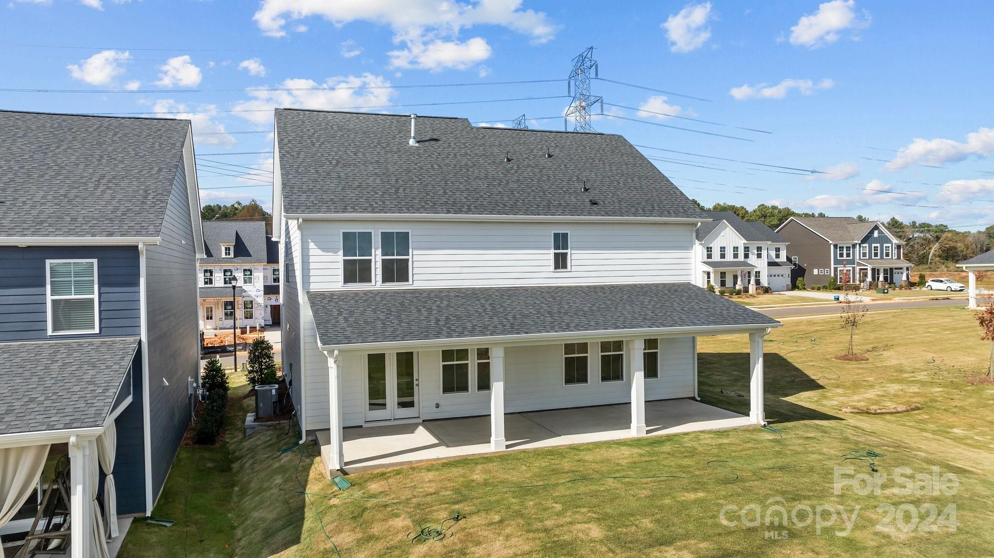 Lakeside Glen - Residential