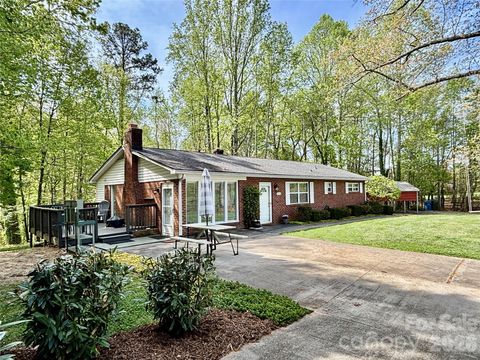 2730 4th Street Place NW 1-10 Hickory NC 28601