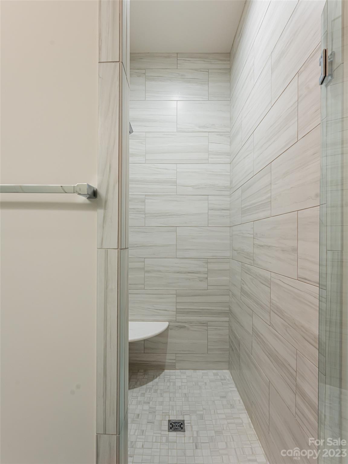 Reynolds Mountain - Residential