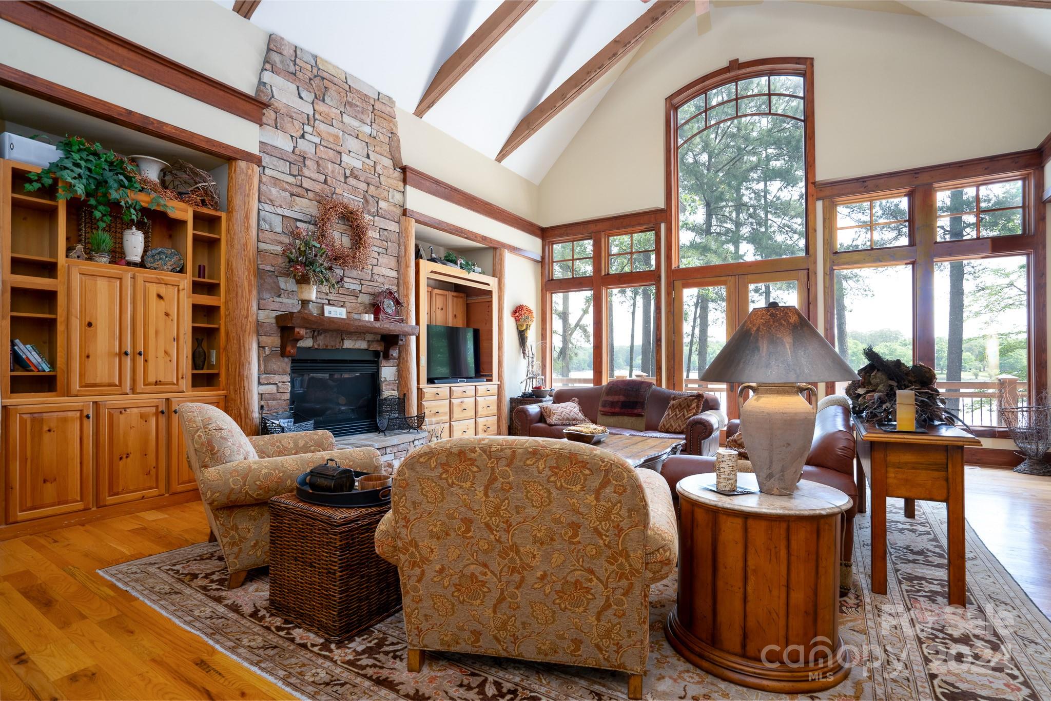 Uwharrie Point - Residential