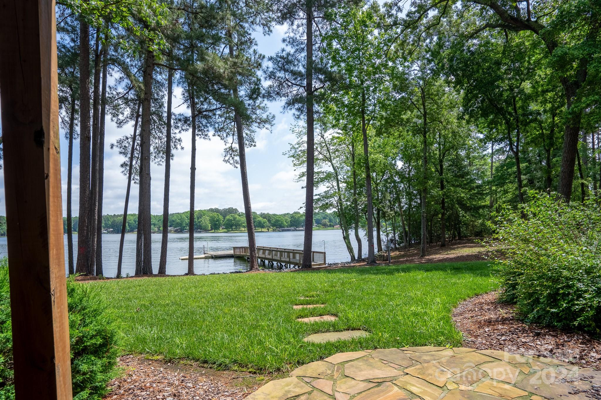 Uwharrie Point - Residential
