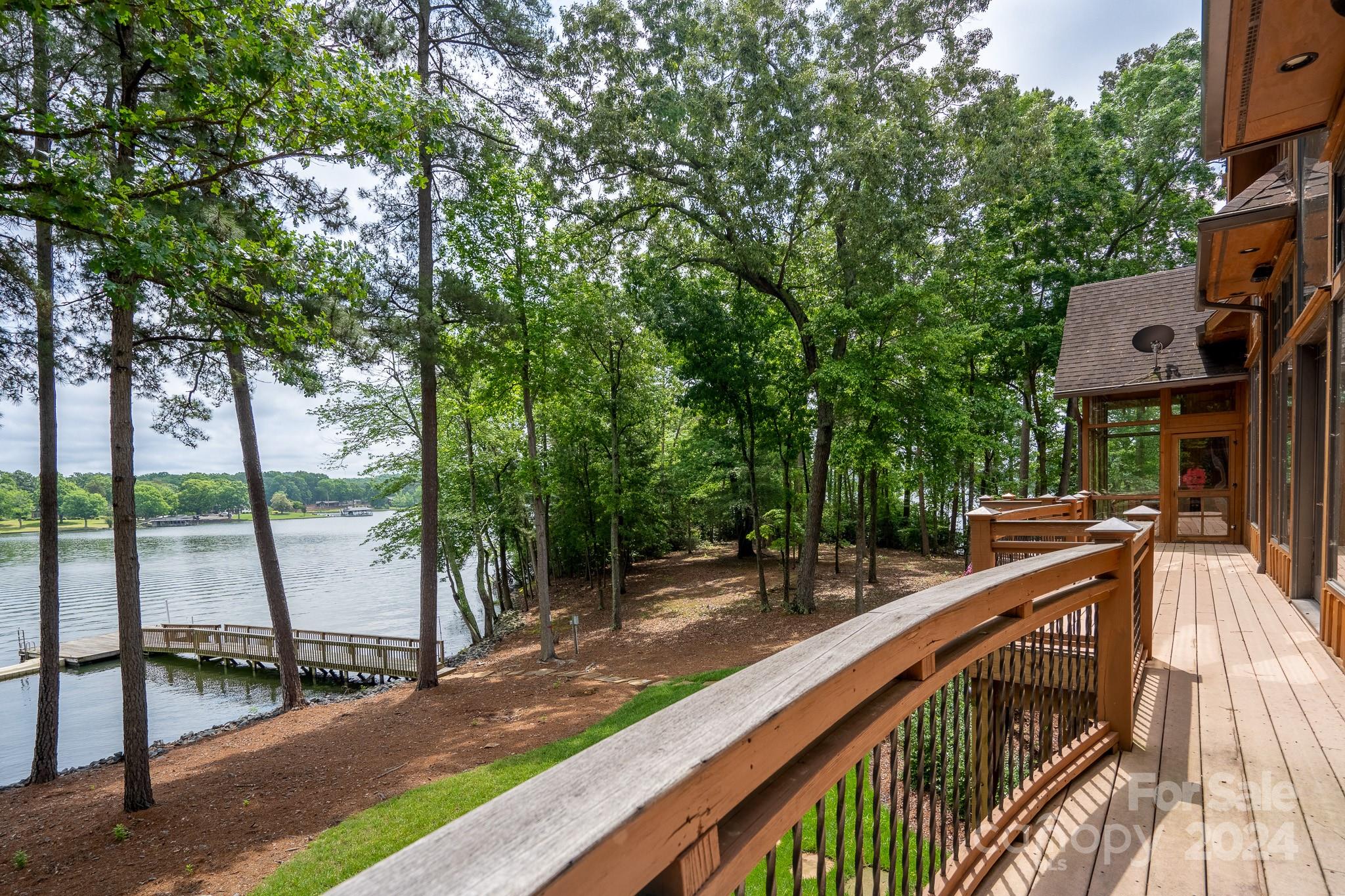 Uwharrie Point - Residential