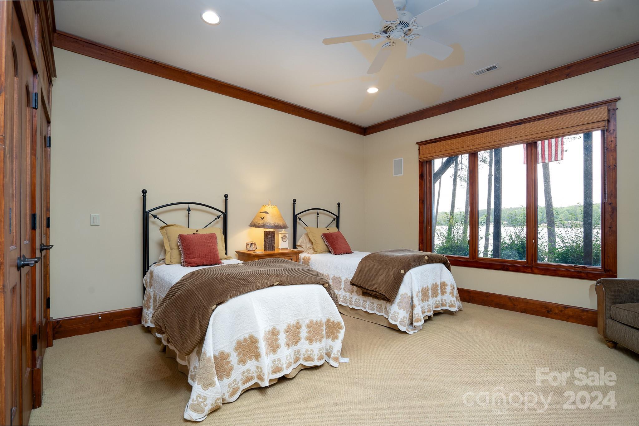 Uwharrie Point - Residential