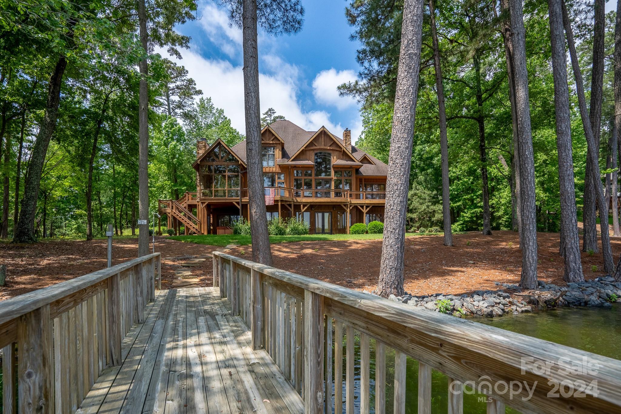 Uwharrie Point - Residential