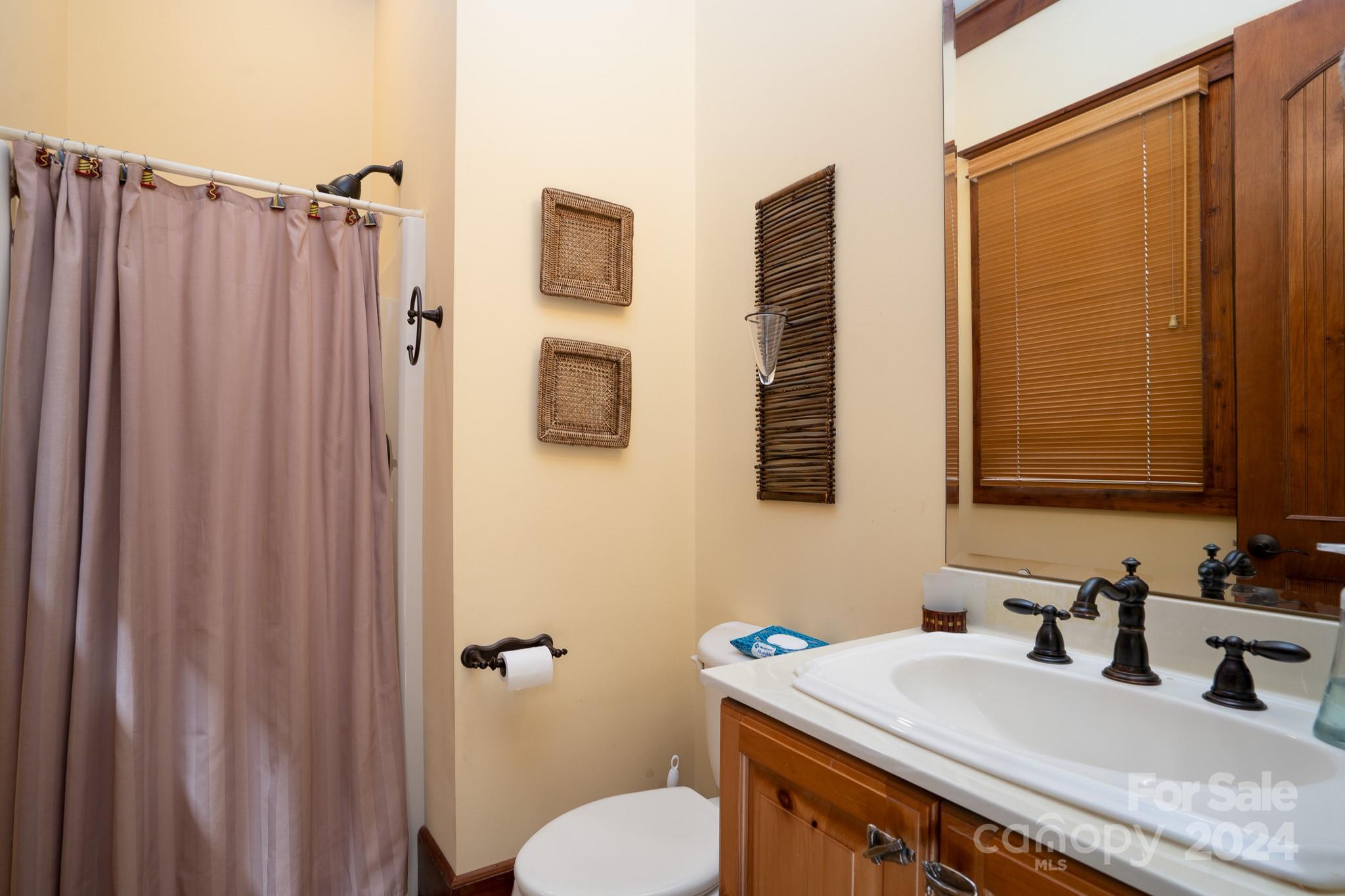 Uwharrie Point - Residential