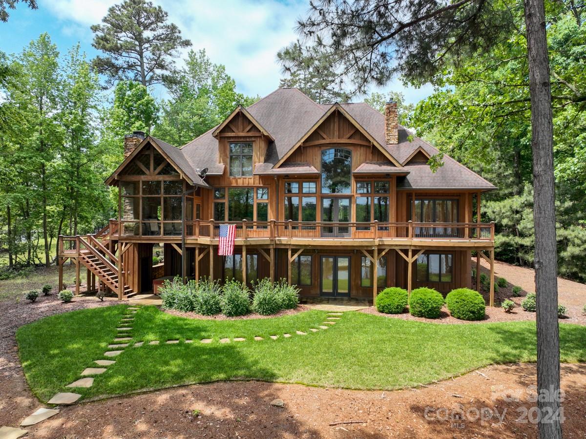 Uwharrie Point - Residential