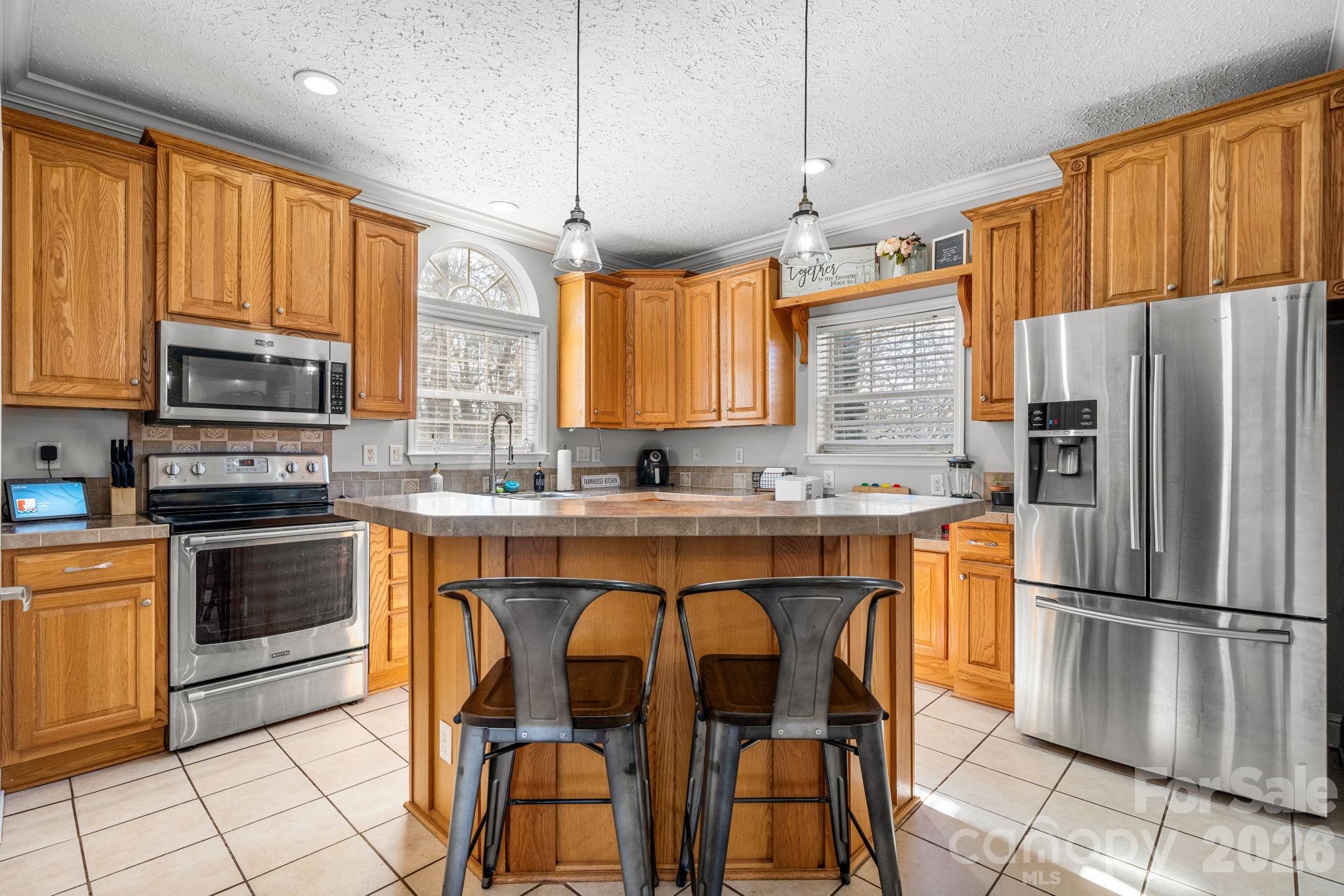 2533 Lail Road