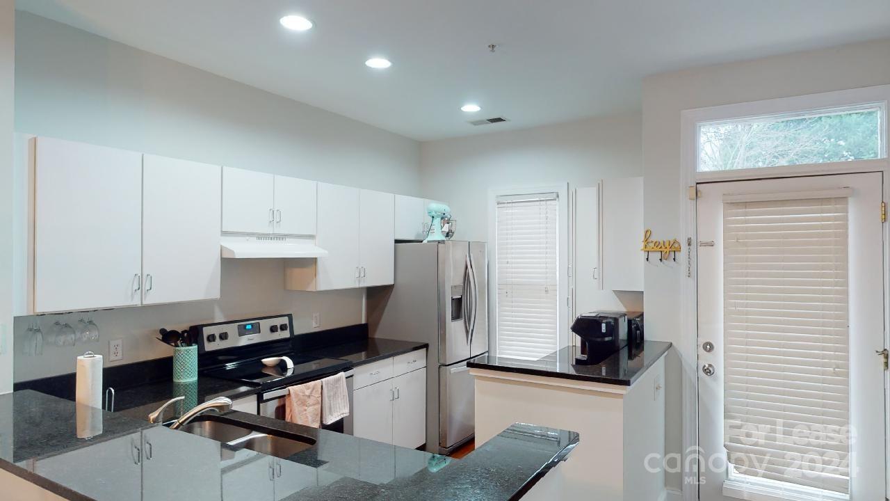 Park West - Residential Lease