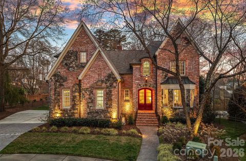 3618 Hennessy Place Charlotte NC 28210