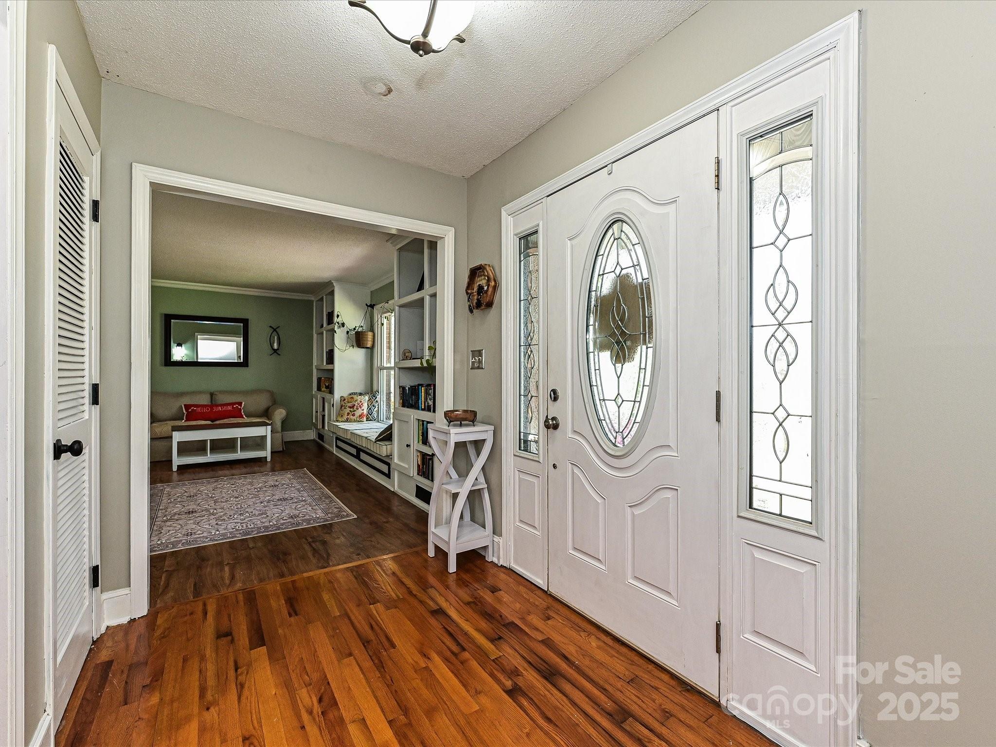 4522 Chuckwood Drive