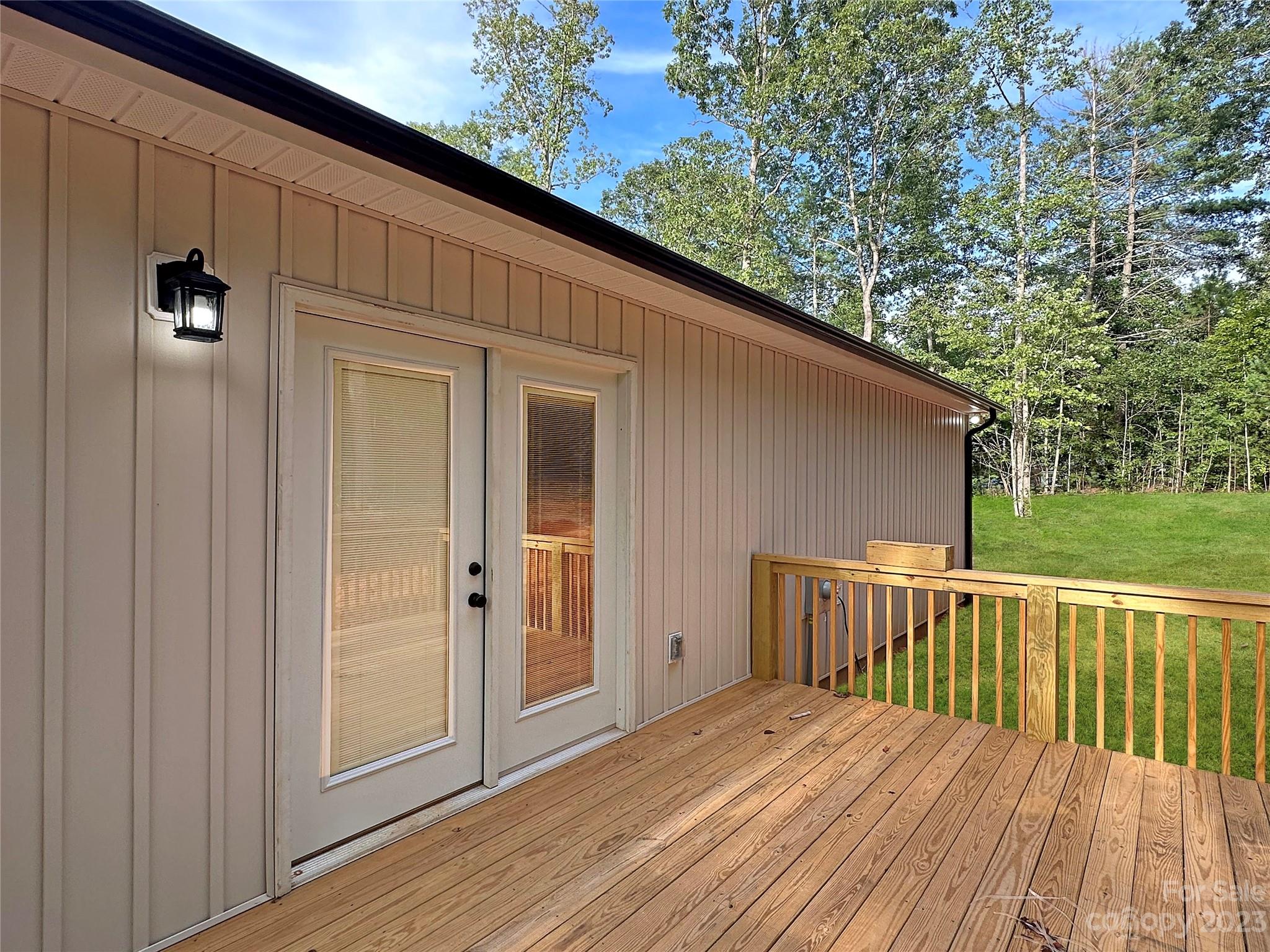 Deer Track - Residential