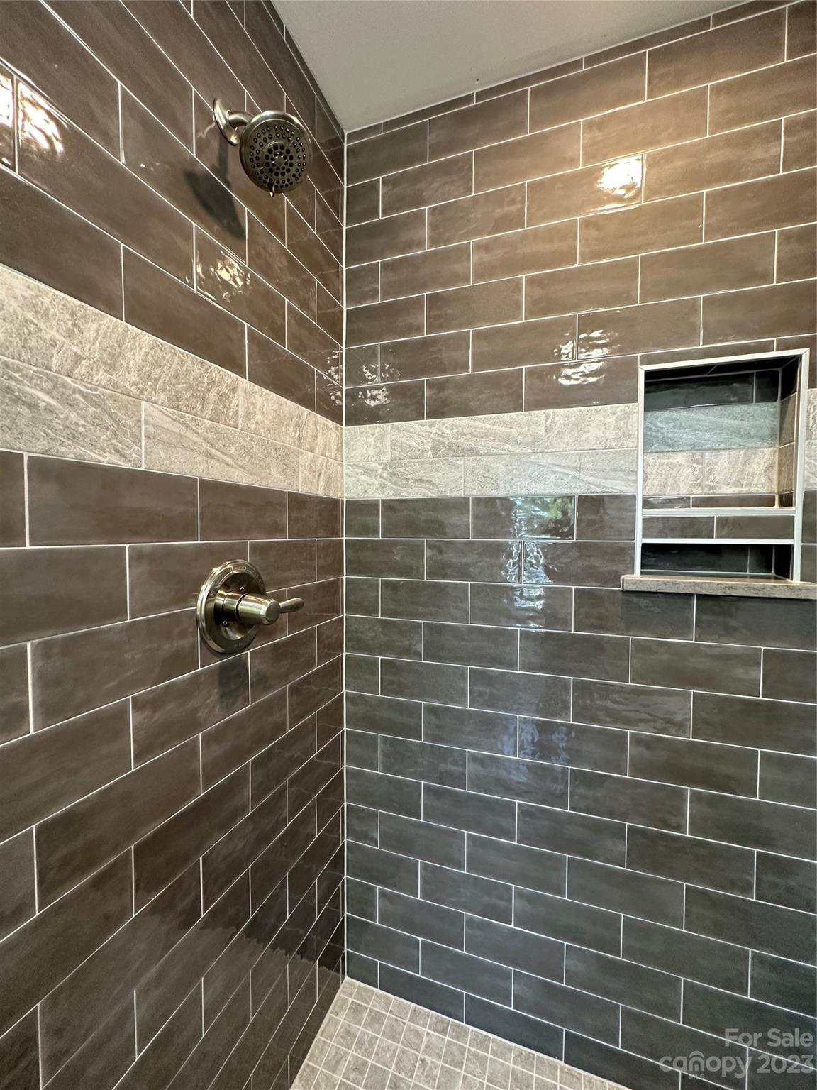 Deer Track - Residential