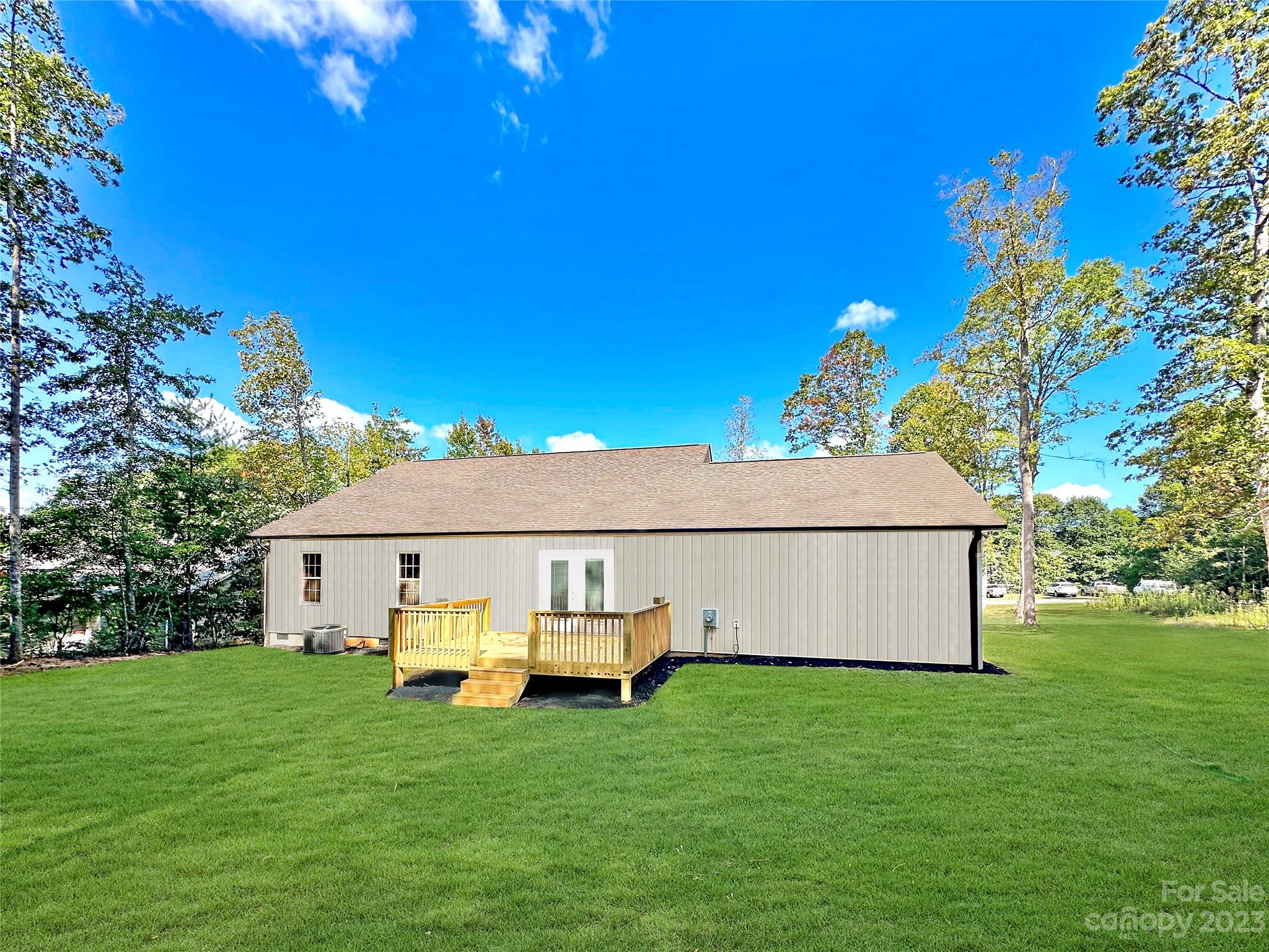 Deer Track - Residential