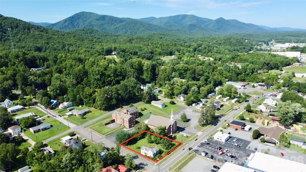 169 E MAIN ST, OLD FORT, NC 28762 - Image e1e5a565de9046cf8da65b4a26e1462e/1146408418