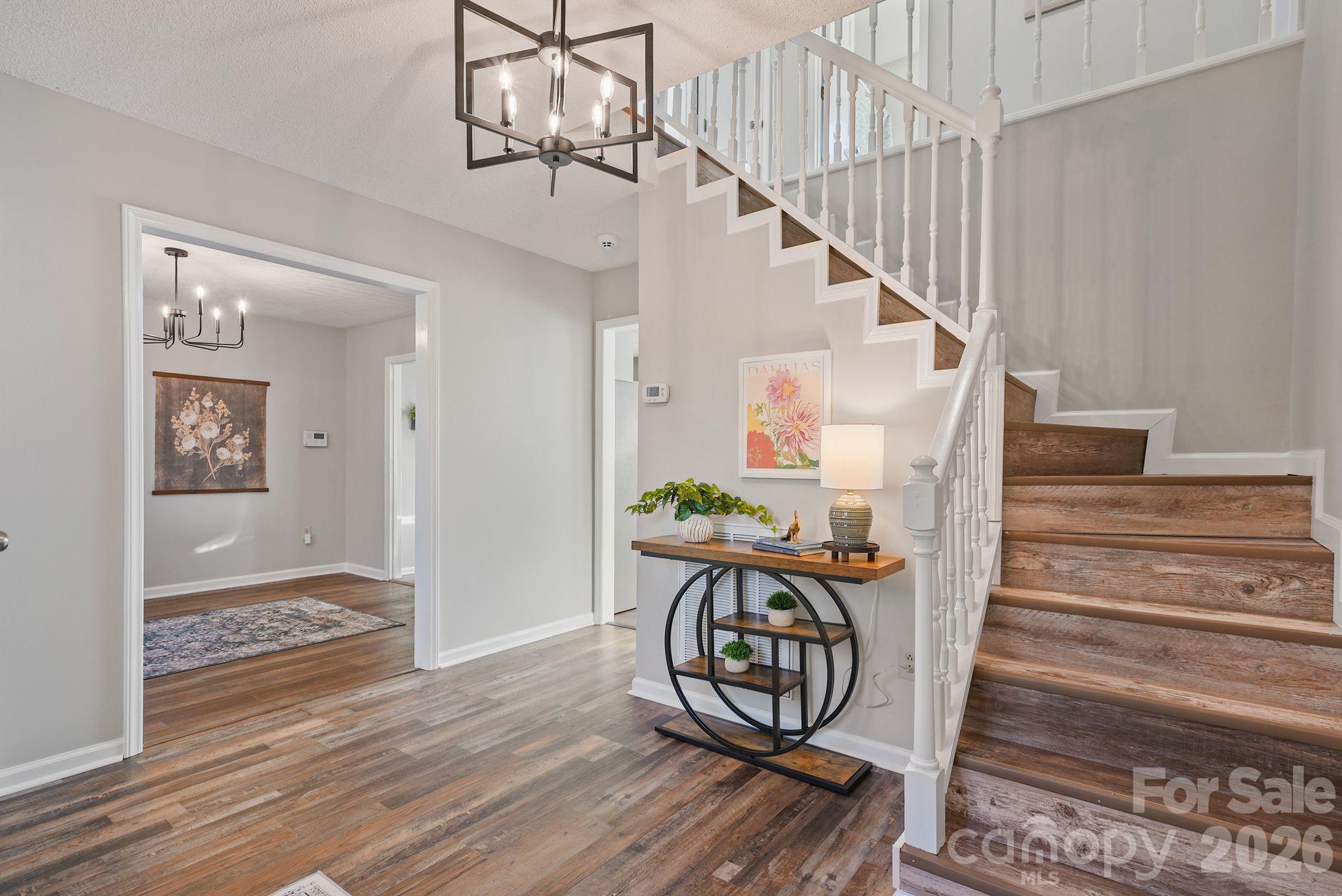 5976 Gold Creek Estate Drive