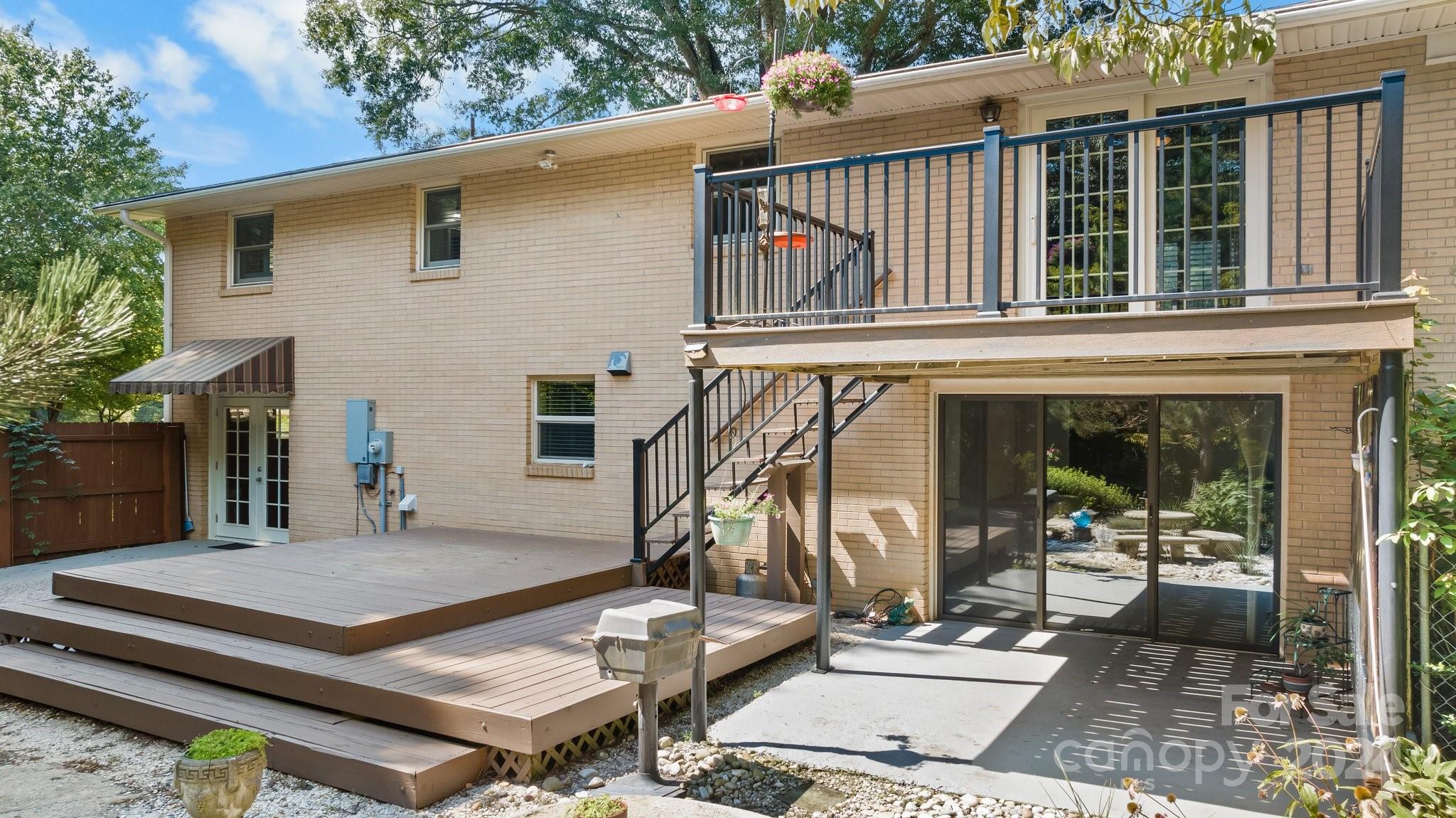 Springwood Terrace - Residential