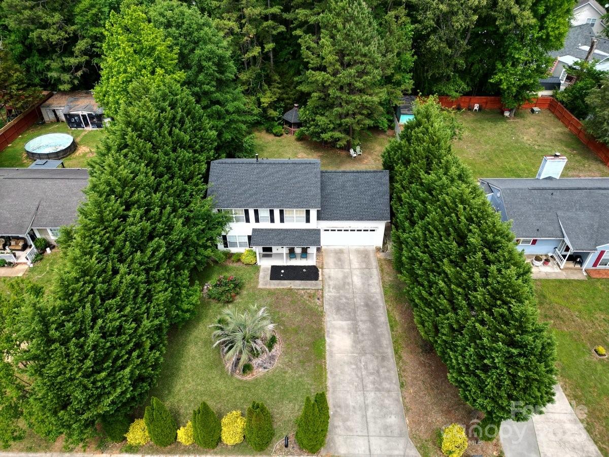 4332 Bathurst Drive