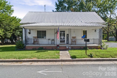 Photo of 626 Austin Street, Albemarle, NC 28001 (MLS # 4430962)