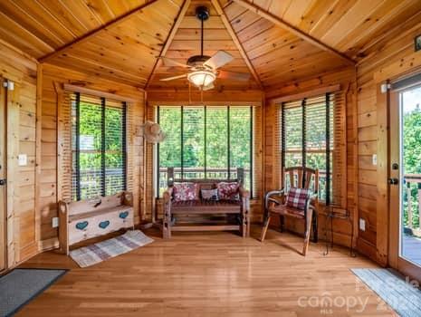 Hidden Lake - Residential
