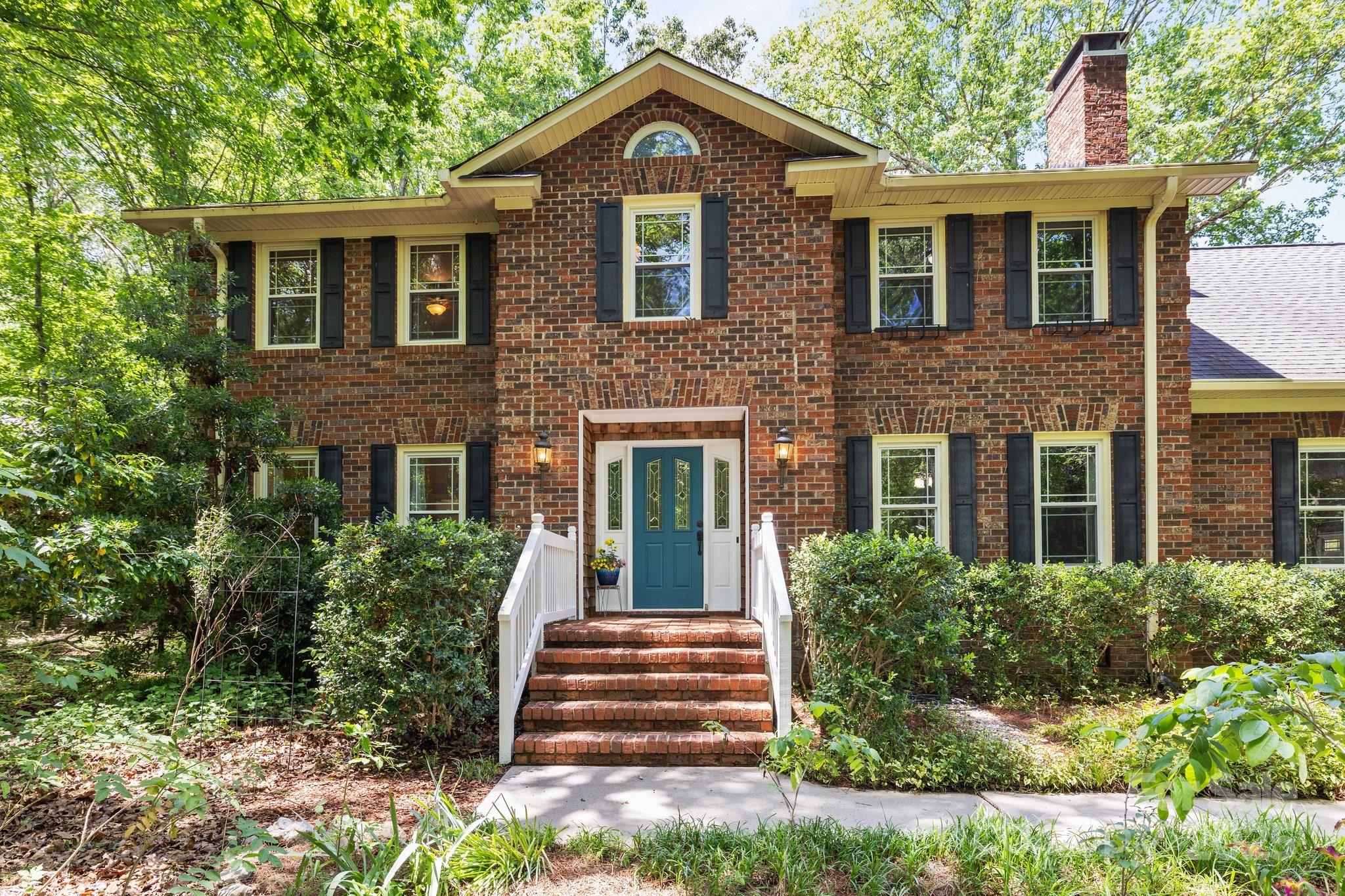 208 Devonport Drive 25